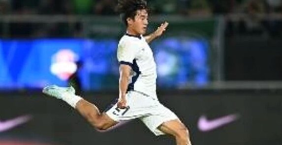 官方：U19国脚魏祥鑫正式加盟法甲欧塞尔 签约5年身披49号