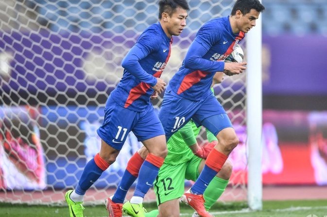 梅伦多精准传中 李新翔破门 海港2-0申花