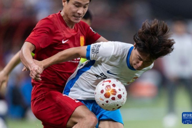 中超：西海岸0-0铜梁龙，阿齐兹破门因越位被判无效